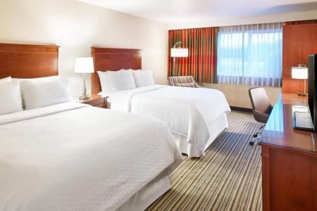 Four Points by Sheraton & Conference Center - 27