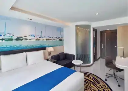 Holiday Inn Express Pattaya Central, An Ihg - Sha Extra Plus - 21