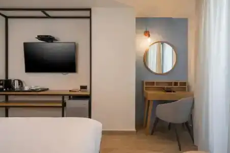 Hyperion City with Heated Pool - 116
