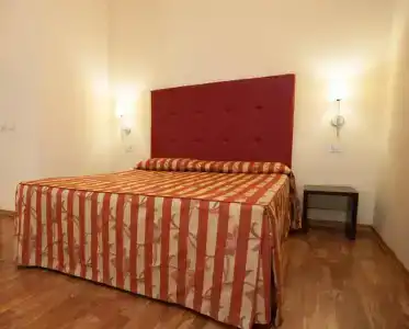 Due Colonne - 1