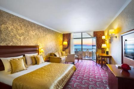 Remisens Premium Metropol - 55