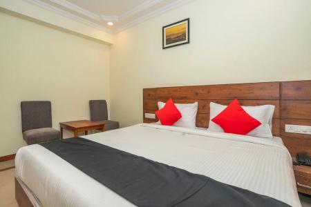 Capital O 13184 Savi International - 21