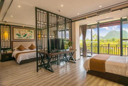 Peach Blossom Resort (near Reed Flute Rock, free pick up for min 3 nights) - 117