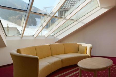 Ramada & Suites Kranjska Gora - 9