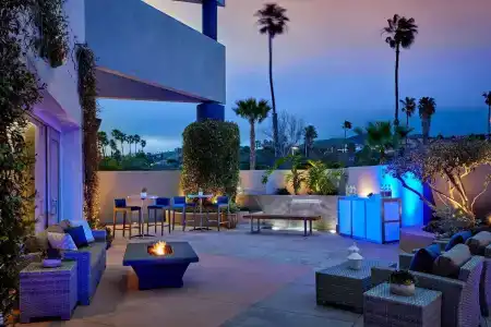 Ventura Beach Marriott - 33