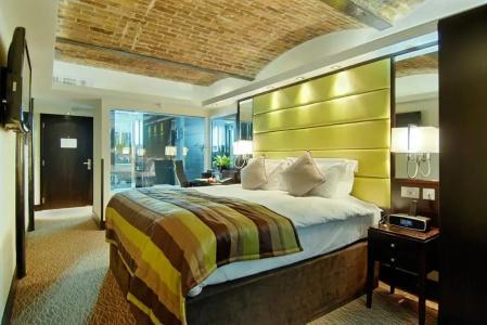 The Montcalm Marble Arch - 40