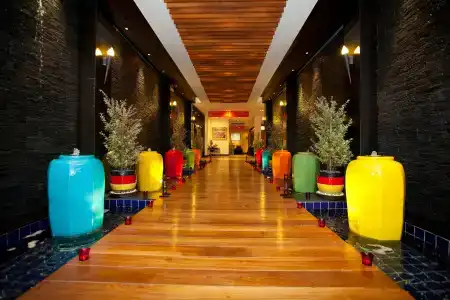 Siam Paradise Entertainment Complex - 9