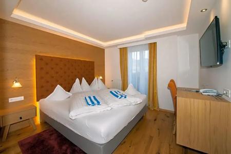 Ruster Resort - 50