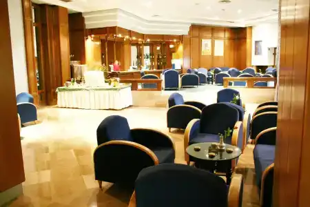 Shell Beach & Spa - 21