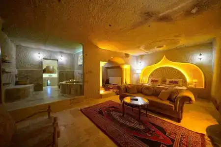 Serenus Cave Suites - 47