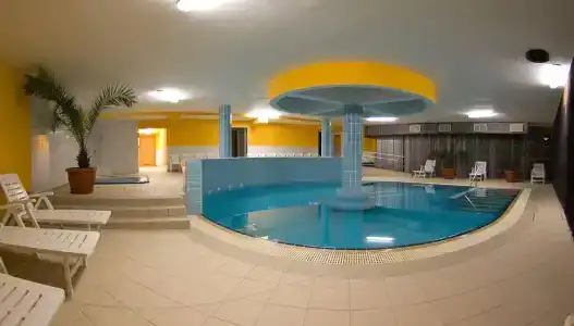Sungarden Wellness & Family - 36