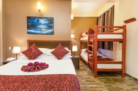 Paguro Beach Inn - 64