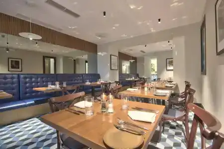 La Falconeria - 16