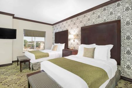 Hawthorn Suites by Wyndham - 4