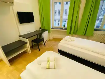 bestprice Aachen Hauptbahnhof - 21