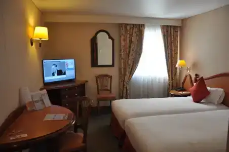 Mercure - 38