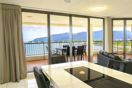 Cairns Aquarius - 60