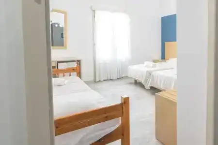 Carlos Pension - 49