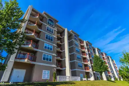 Grand Crowne by Capital Vacations - 22