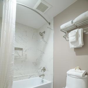 Woodcrest - 15