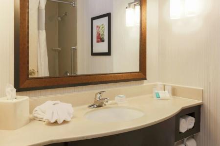 Hilton Garden Inn - 9