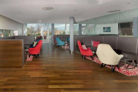 Ramada by Wyndham Dresden - 13