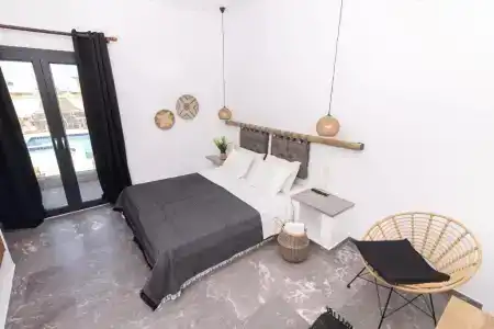 Olga Studios - 37