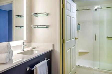 Residence Inn by Marriott Airport - 100