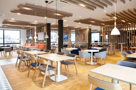 Holiday Inn Express -, An Ihg - 8