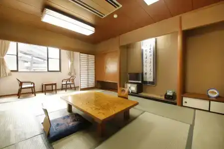 Wakamatsu Honten - 26