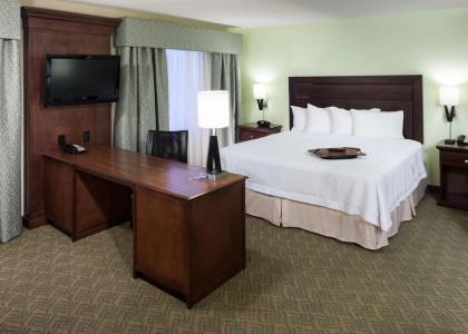 Hampton Inn & Suites Dallas-Arlington-South - 65