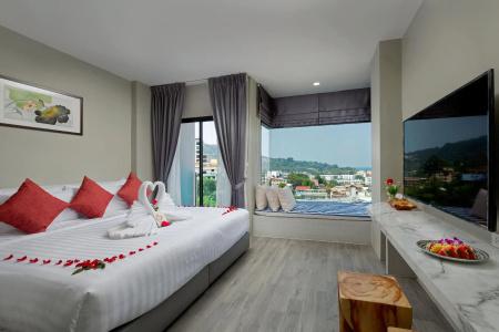 Triple L Patong Beach Phuket - 80