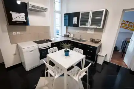 Avenue Hostel - 27