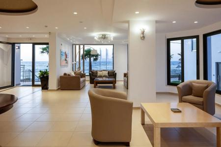 Golden Bay Boutique & Bungalows - 3