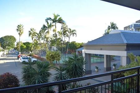 Paradise Island - 125