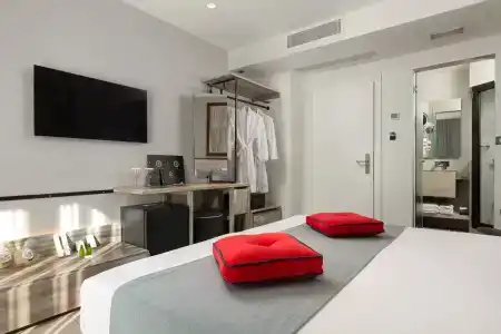 Elakati Luxury Boutique - Adults Only - 37