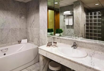 Catalonia Giralda - 40