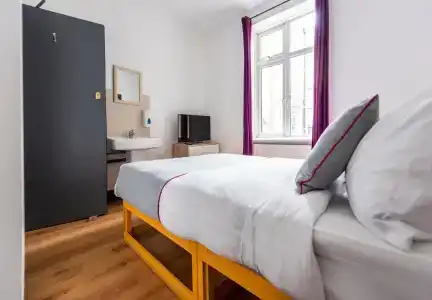 Camden Bnb - 5