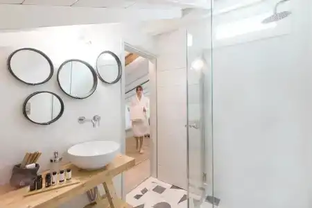 Amymone Suites - 6