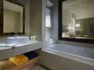 Filion Suites Resort & Spa - 10