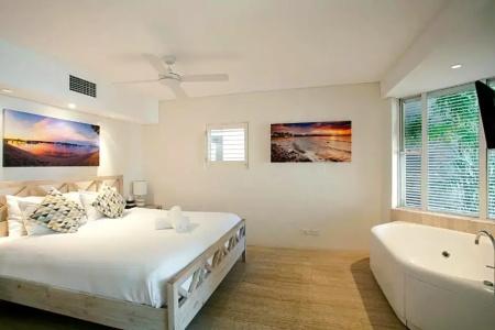 Noosa Blue - 157