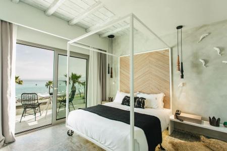 Blue Carpet Luxury Suites - 231