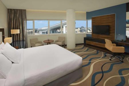 DoubleTree by Hilton and Residences Dubai – Al Barsha - 7