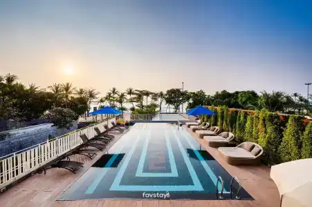 Mera Mare Pattaya Beach And Resort - 1
