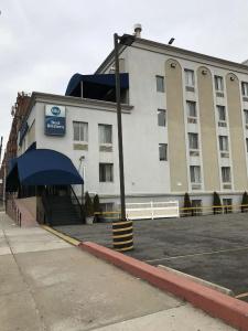 Best Western Jamaica Inn - 49