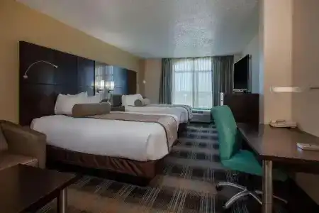 Wingate by Wyndham - Orlando International Airport - 17