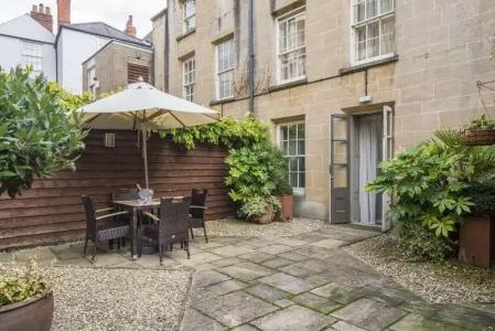 Vanbrugh House - 88