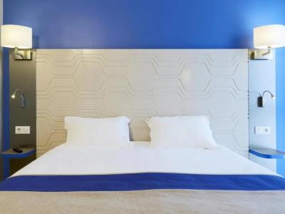 Kyriad Prestige Saint-Malo - 78