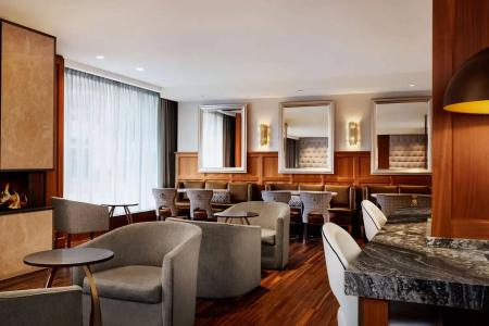 Boston Park Plaza - 46