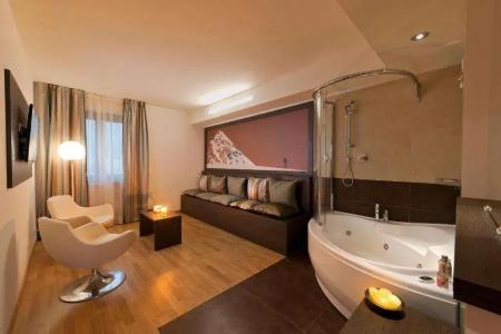 Hb Aosta & Balcony Spa - 8